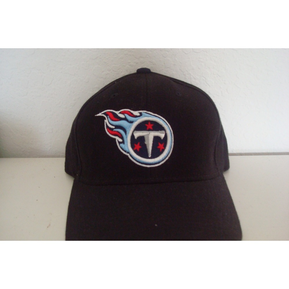 TENNESSEE TITANS    SCRIPT  beach golf STRAPBACK  DEADSTOCK HAT CAP VINTAGE D4‎